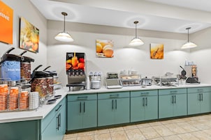 Café da manhã com buffet grátis