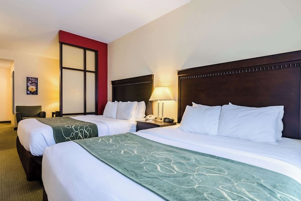 Suite, Non Smoking | Pillowtop beds, desk, iron/ironing board, free cribs/infant beds