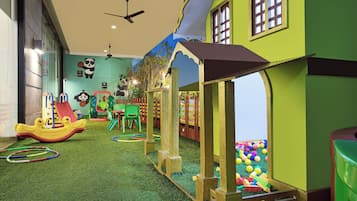 Children’s play area – indoor
