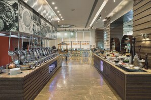 Daily buffet breakfast (INR 699 per person)