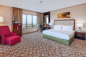 1 bedroom, premium bedding, minibar, in-room safe