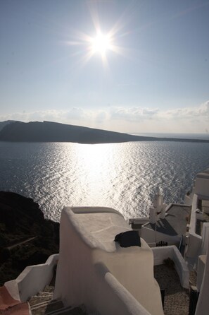 Room - Fotinos Houses (Santorini)
