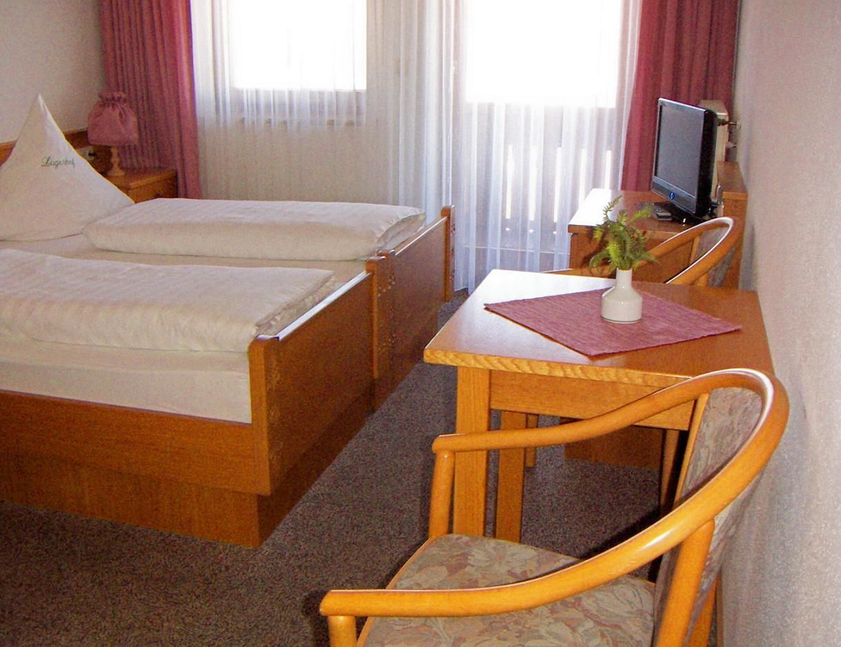 premium bedding, in-room safe, free wifi, bed sheets