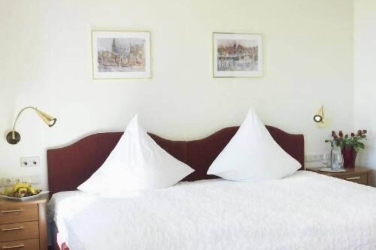 minibar, in-room safe, desk, soundproofing