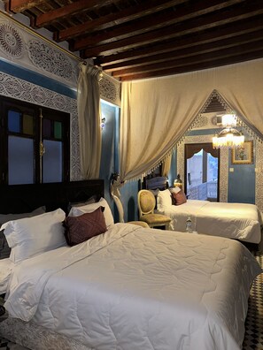 Suite (Manzah)