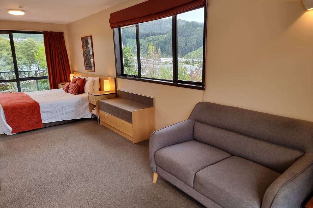 Premium bedding, Select Comfort beds, in-room safe, blackout drapes