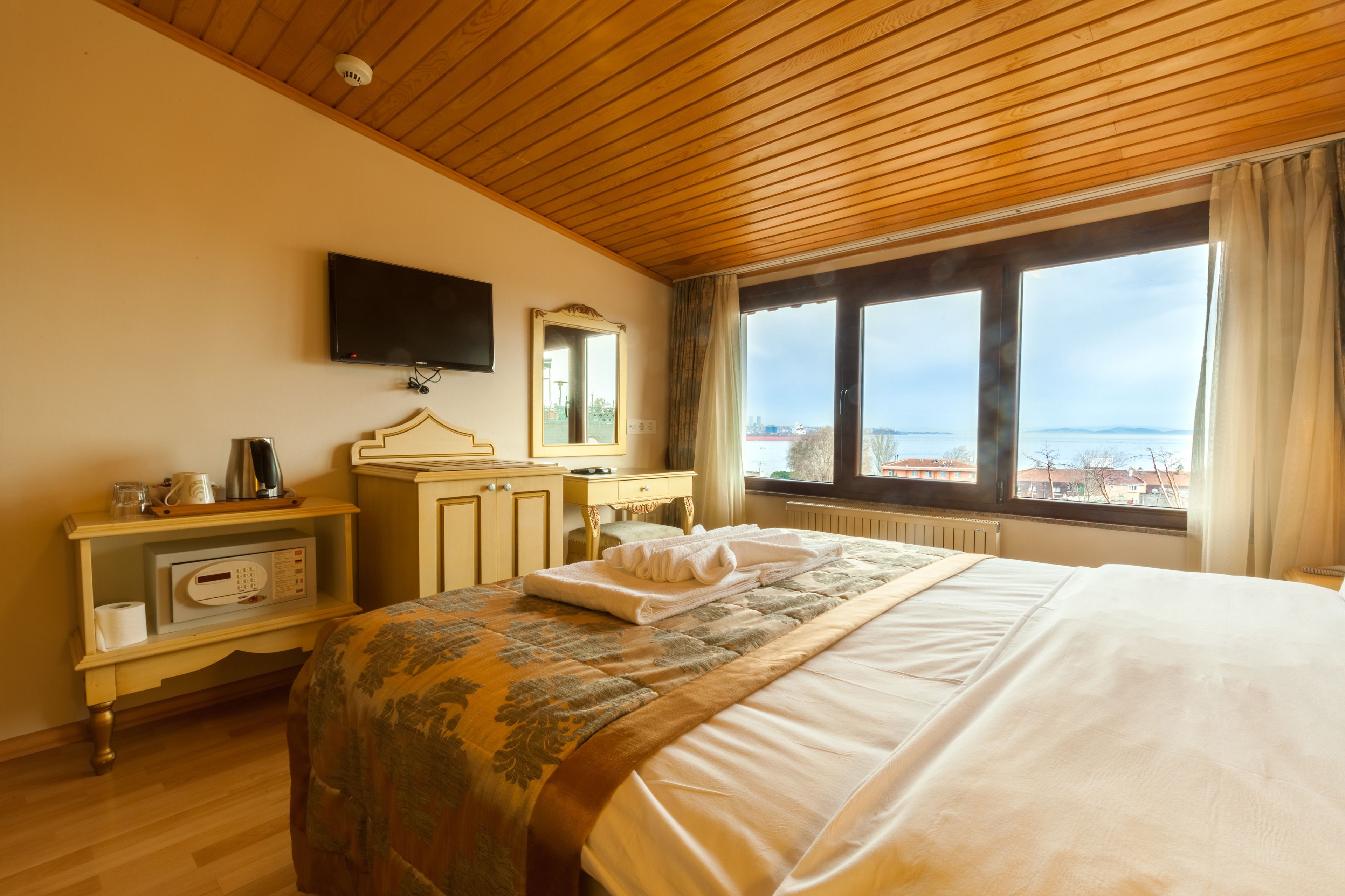 superior room, sea view | view from room