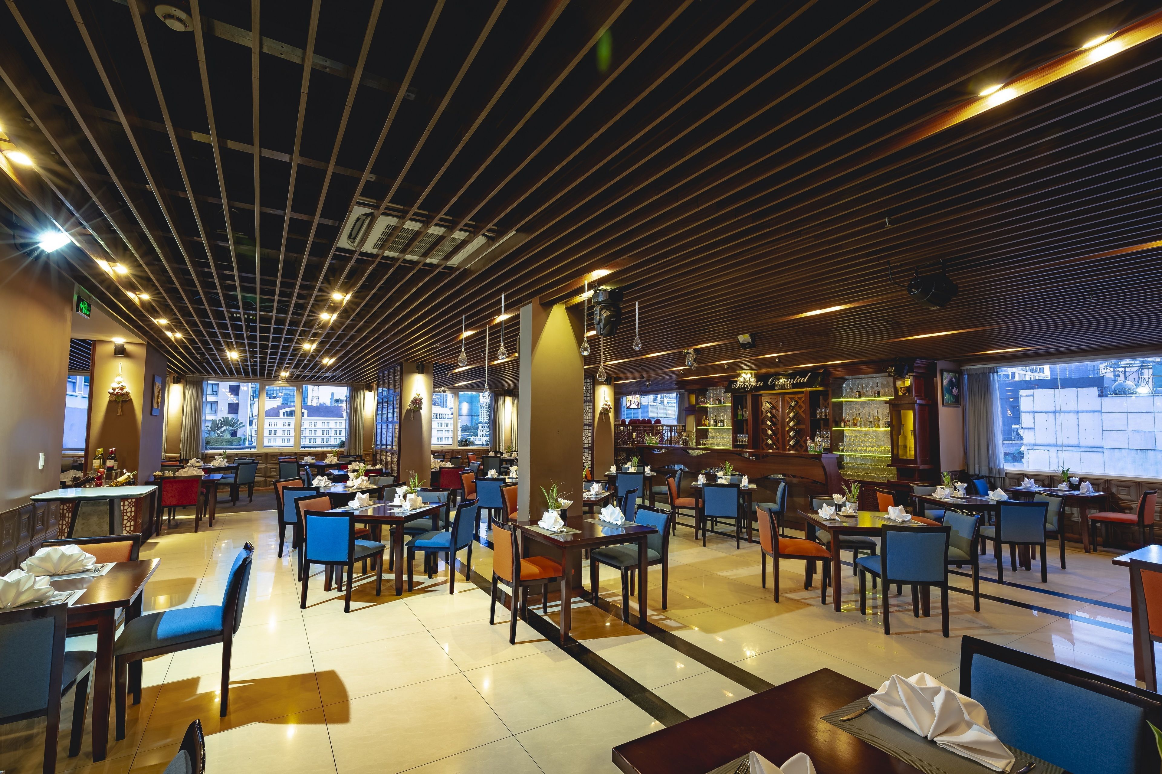 breakfast, lunch and dinner served