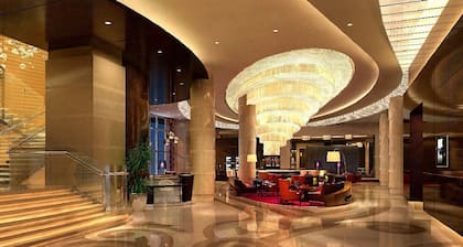Renaissance Shanghai Putuo Hotel