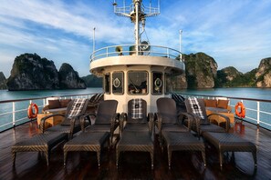 Aerial view - Emeraude Classic Cruises (Ha Long)