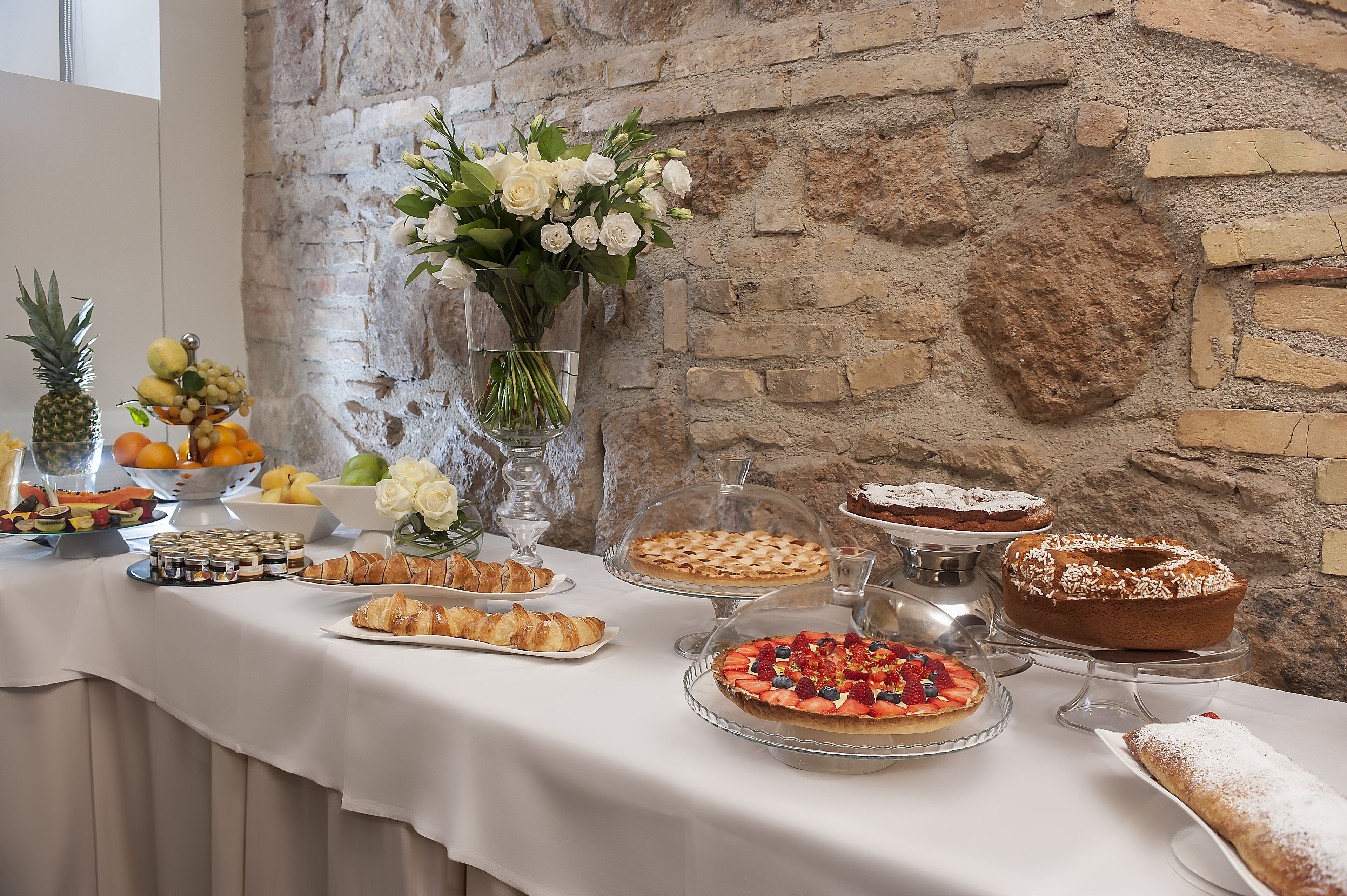 daily buffet breakfast (eur 15 per person)