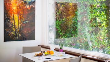 Petit déjeuner buffet compris tous les jours