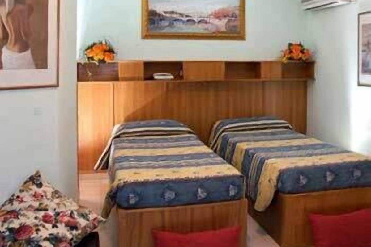 Double Room Single Use