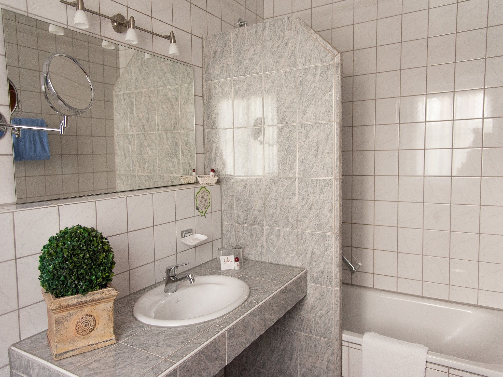 deluxe room, balcony | bathroom amenities | hair dryer, slippers, towels