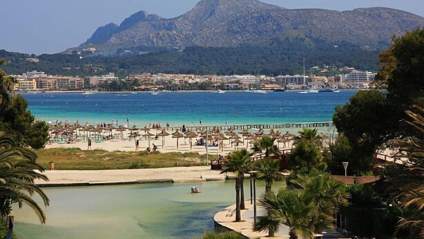 Beach - Apartamentos Venecia (Alcudia)