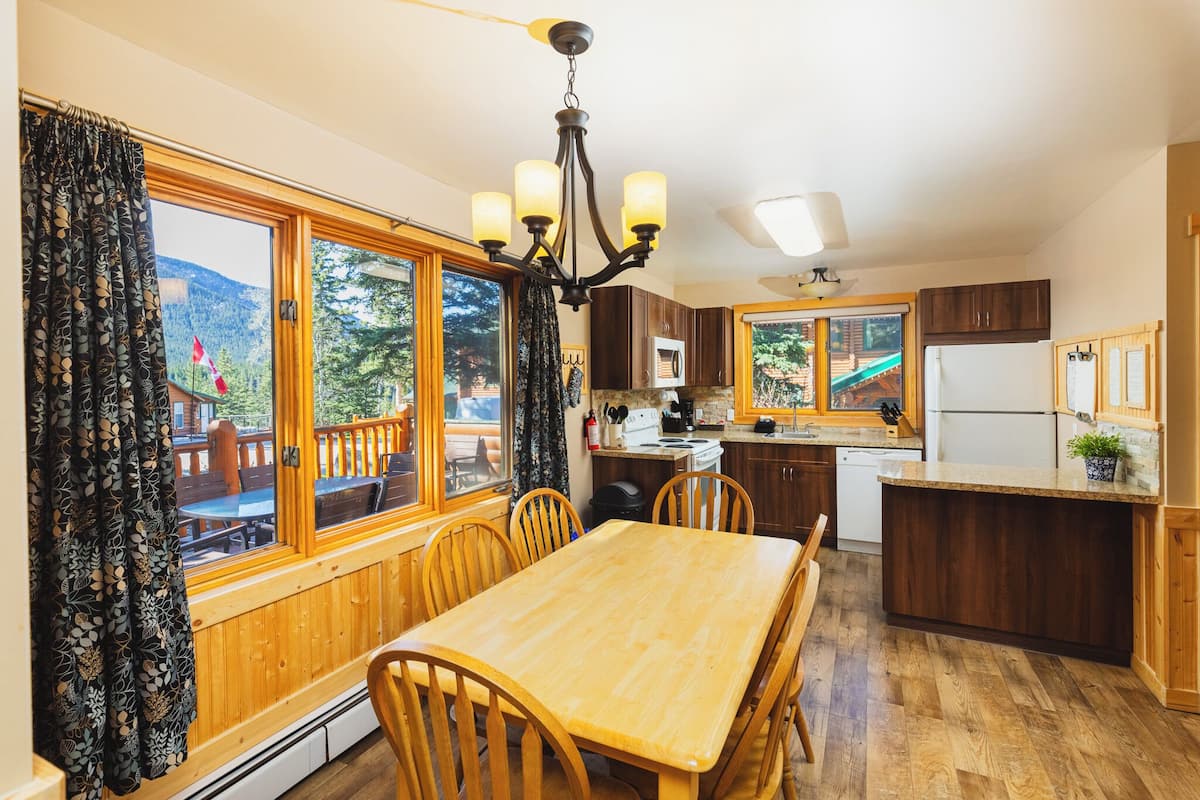 #132 - 3 bedrooms chalet | private kitchen