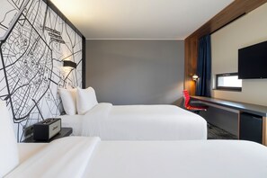 Premium bedding, in-room safe, desk, blackout drapes - Pestana Brussels Schuman (Brussels)