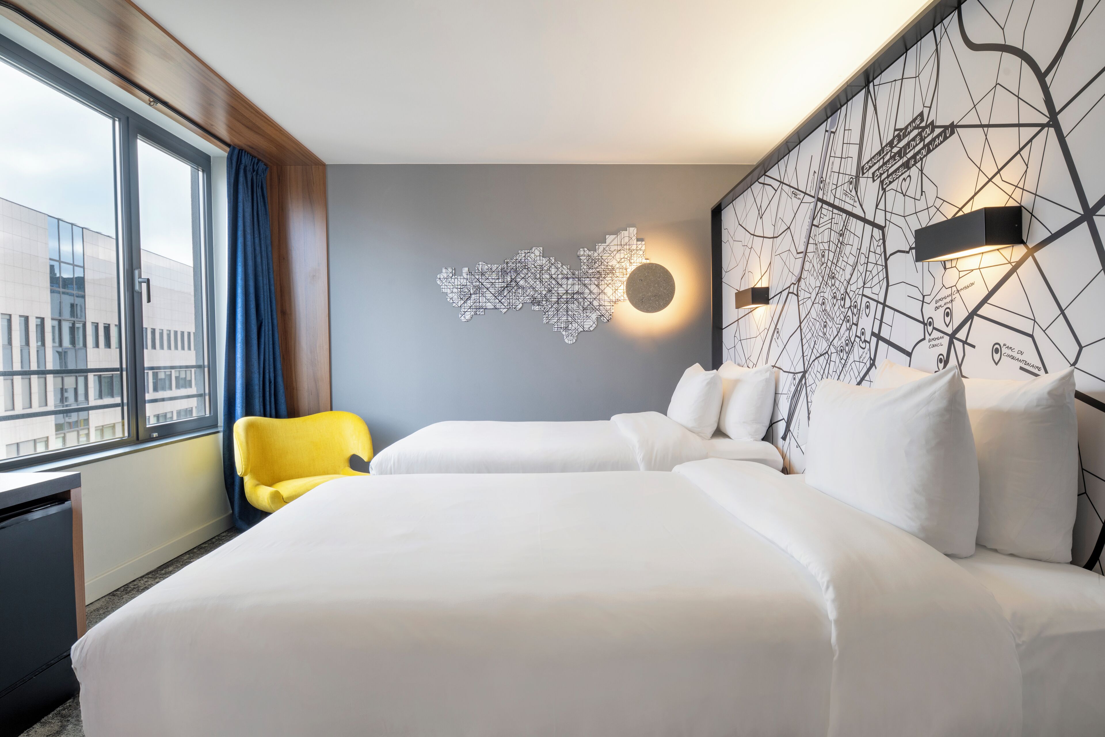 Standaard Twin kamer | Luxe beddengoed, een kluis op de kamer, een bureau