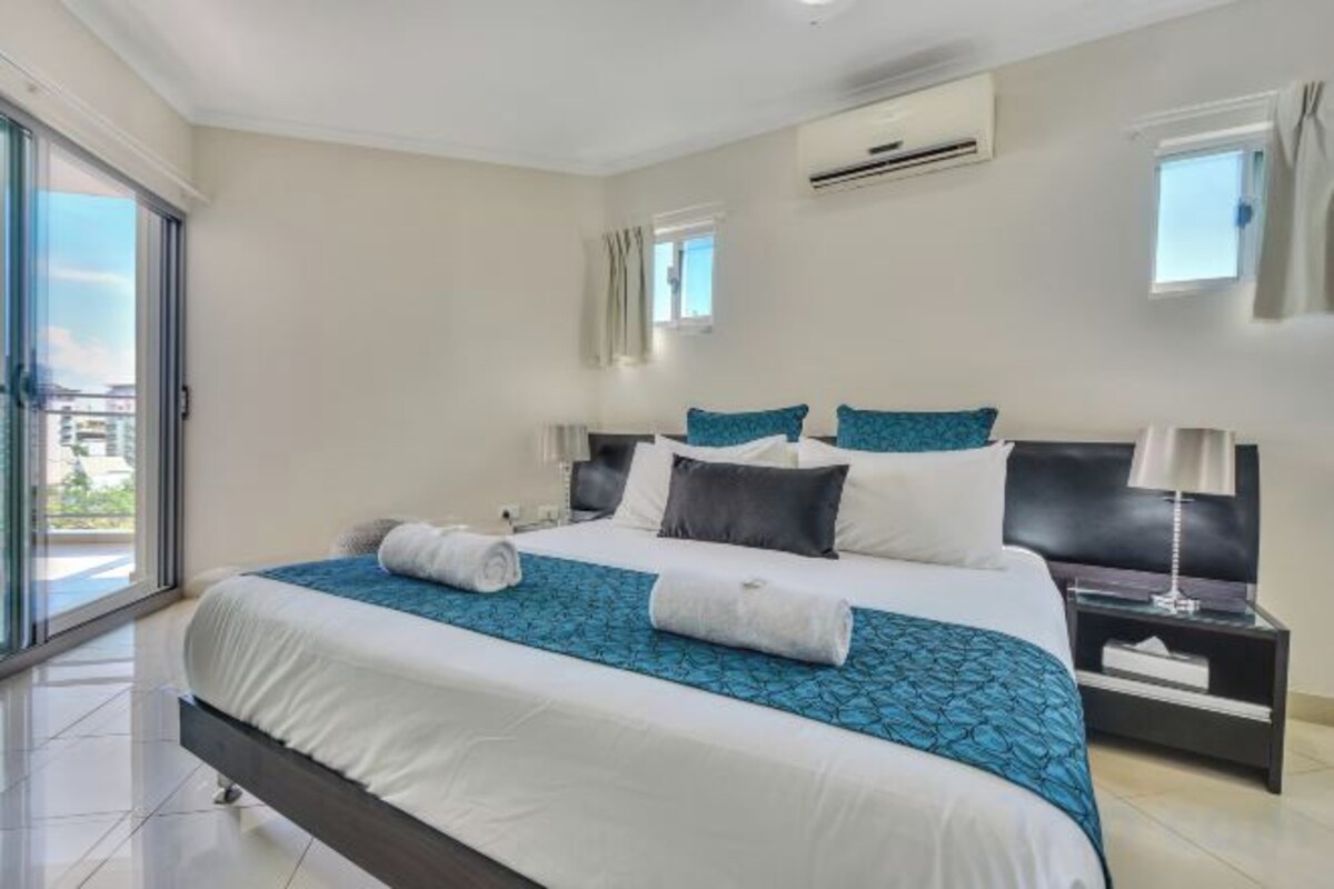 Premium One Bedroom Apartment