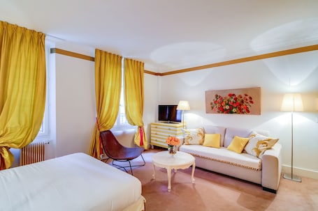 1 bedroom, premium bedding, in-room safe, soundproofing