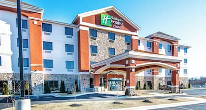 Holiday Inn Express & Suites Elkton - University Area by IHG