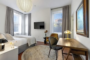 Chambre, 1 grand lit, non-fumeurs | Literie de qualité supérieure, Wi-Fi gratuit, draps fournis