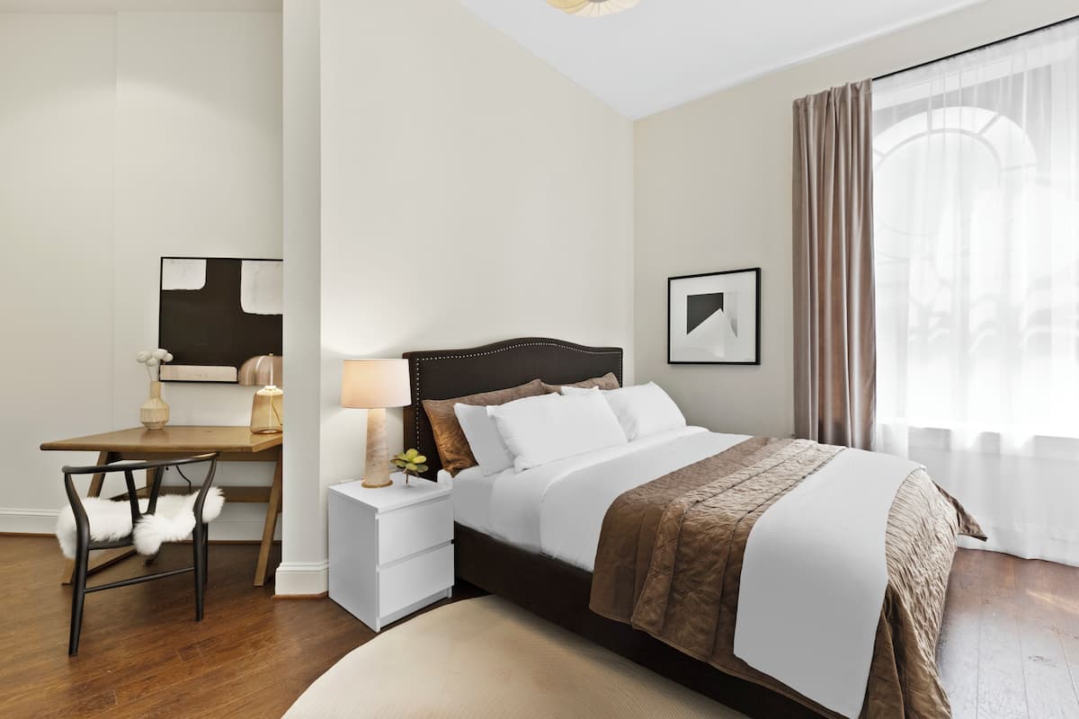 Ropa de cama de alta calidad y wifi gratis