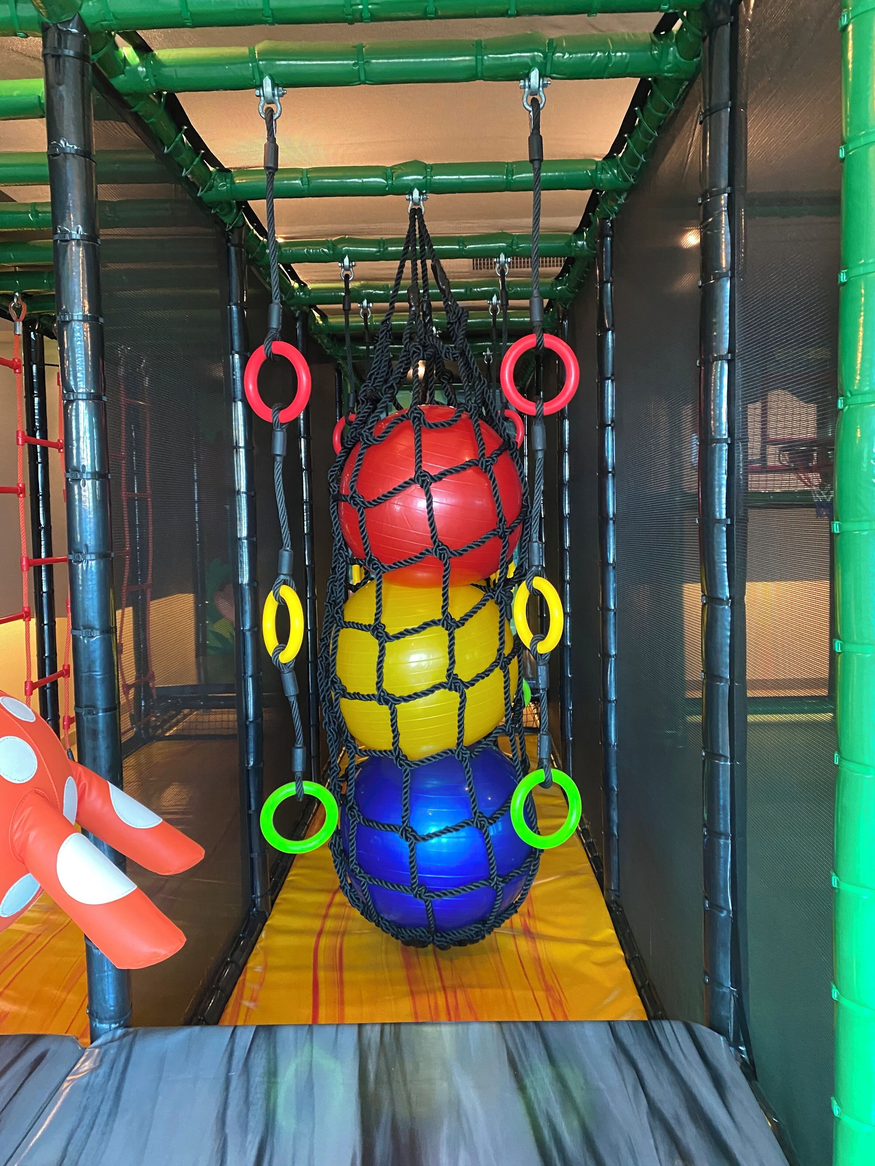 children’s play area – indoor