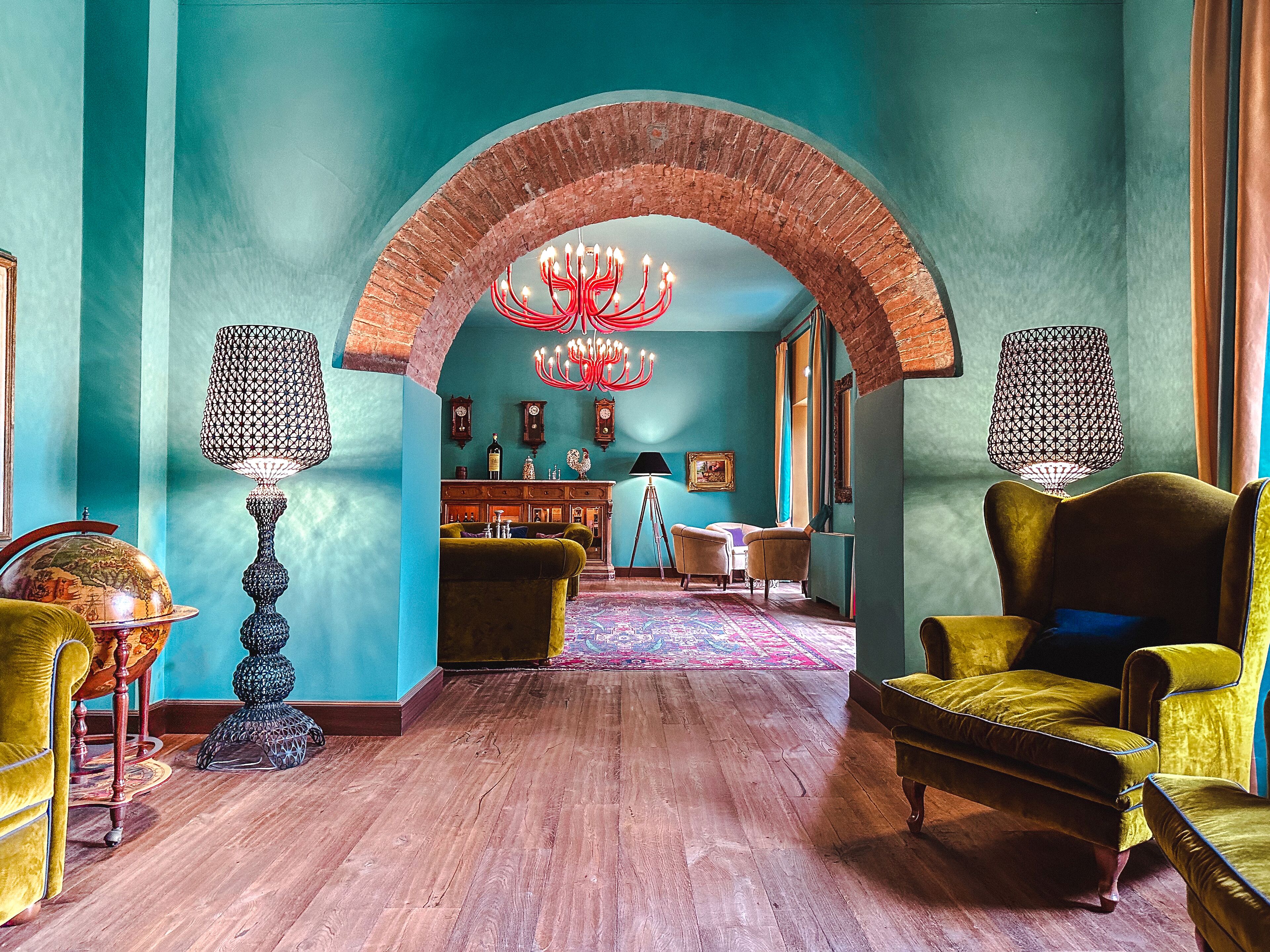 Coin salon dans le hall