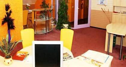 Guest House LT