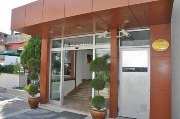 Front of property - Hotel Baylan Izmir (Izmir)