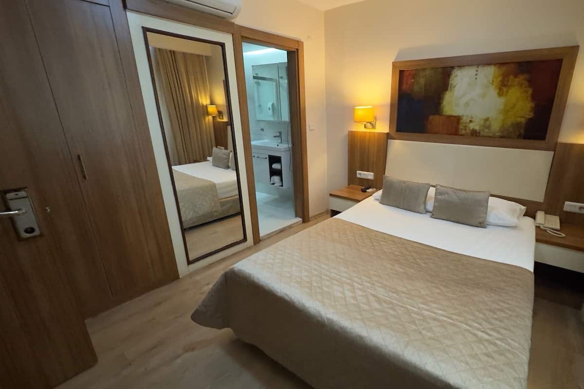 1 bedroom, minibar, in-room safe, soundproofing