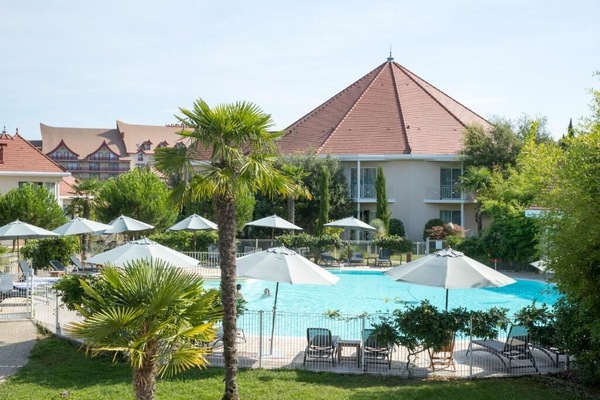 Seasonal outdoor pool, pool umbrellas, pool loungers