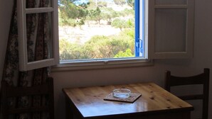 Unclassified image, 4 of 33, button - Blue Horizon (Karpathos)