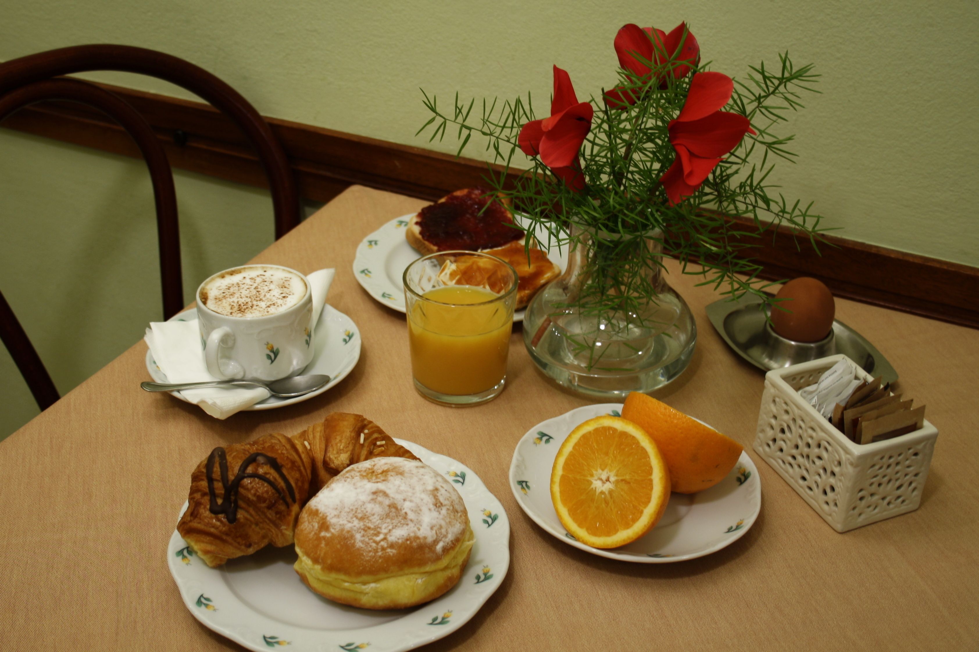 daily continental breakfast (eur 14 per person)