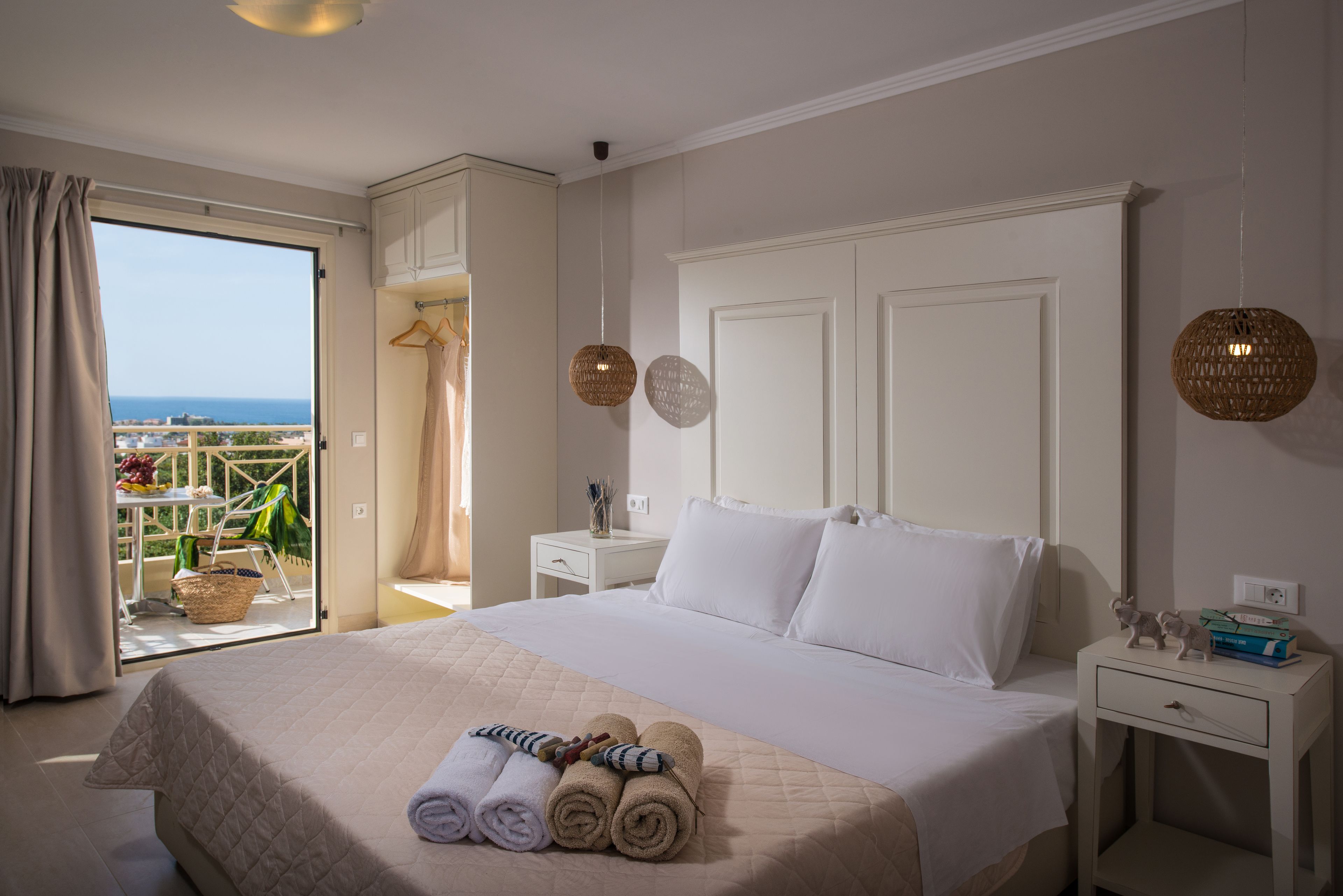 deluxe suite, sea view (mini suite - adults only (sunset)) | premium bedding, in-room safe, individually decorated, desk