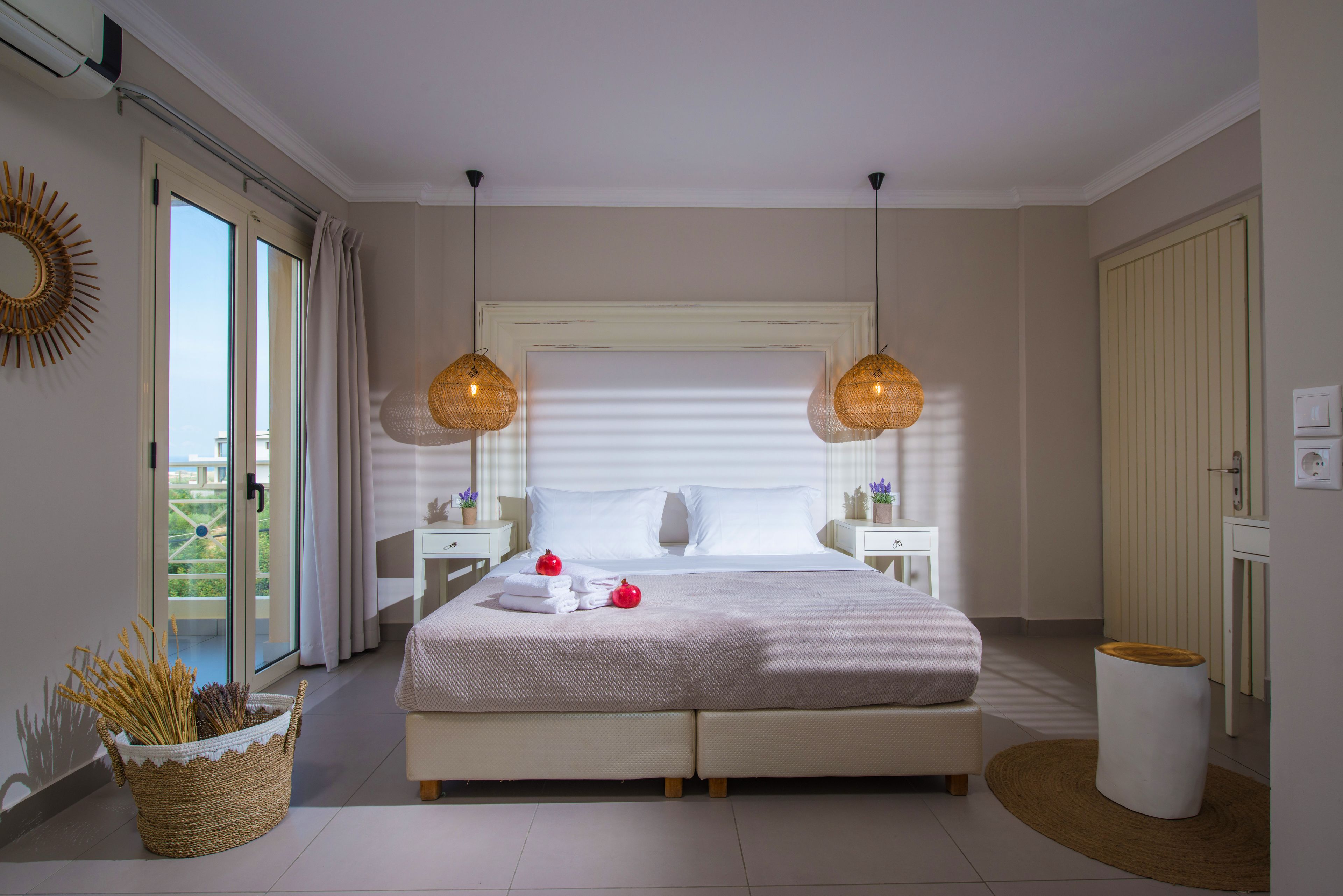 deluxe suite, sea view (mini suite - adults only (sunset)) | premium bedding, in-room safe, individually decorated, desk