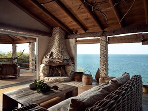 Grand One Bedroom Penthouse with Sea View | Caja de seguridad en la habitación, wifi gratis y ropa de cama