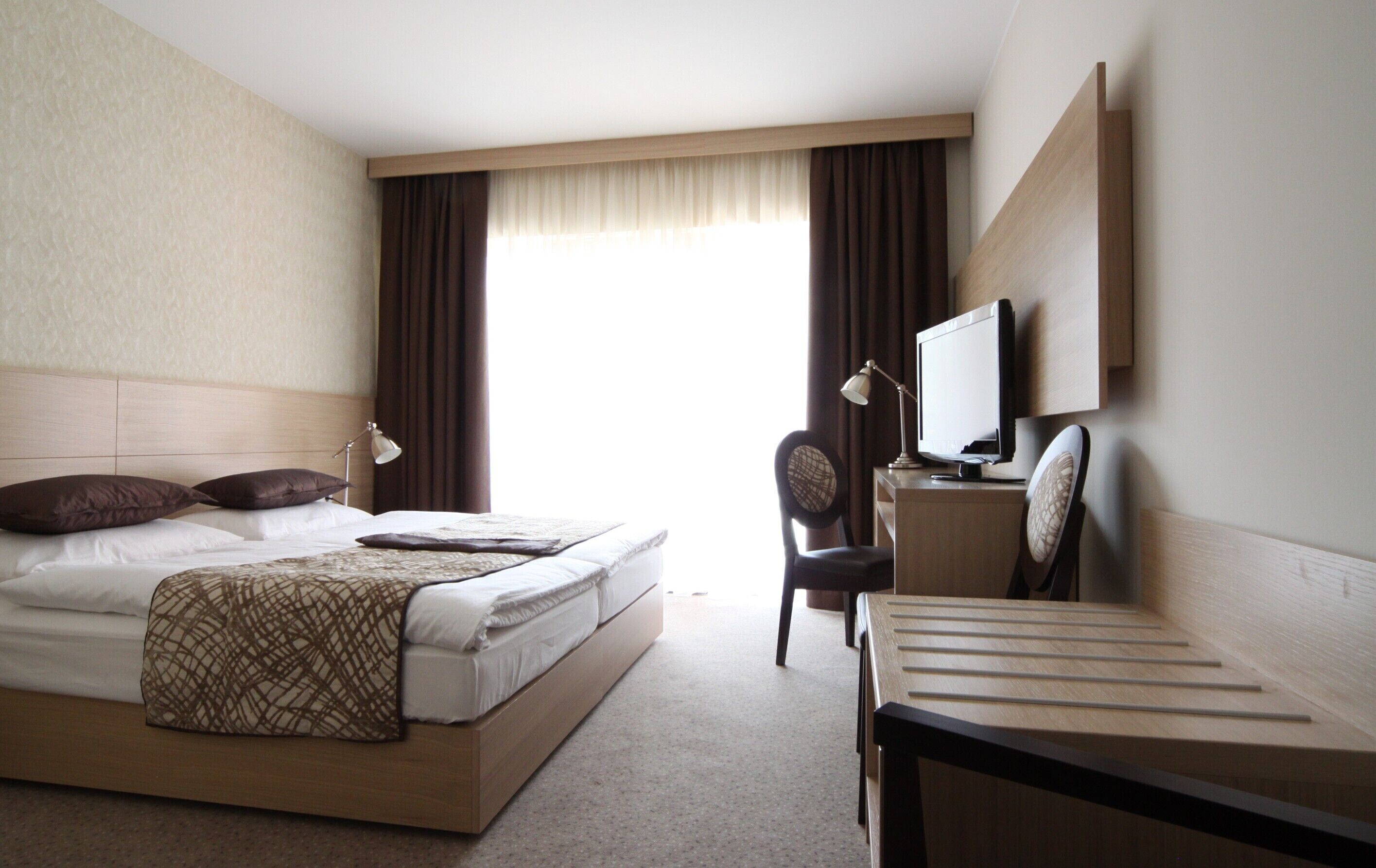 Minibar, in-room safe, desk, blackout drapes