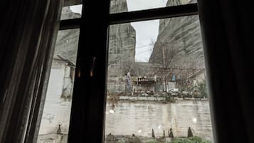 Standard Family Room | 1 bedroom, Egyptian cotton sheets, premium bedding, Tempur-Pedic beds