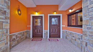 Family Apartment (with Terrace and side Meteora View) | View from room