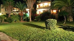 Unclassified image, 2 of 44, button - Minoas Hotel (Malevizi)
