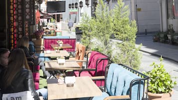 Frühstück, Mittagessen, Abendessen, internationale Küche