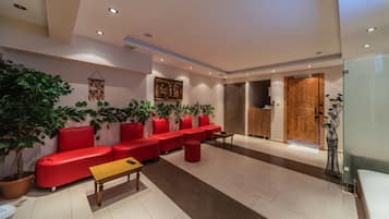 Sauna, Turkish bath, body treatments, aromatherapy, deep-tissue massages