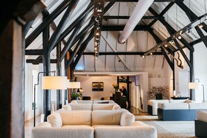 Àrea amb seients del vestíbul