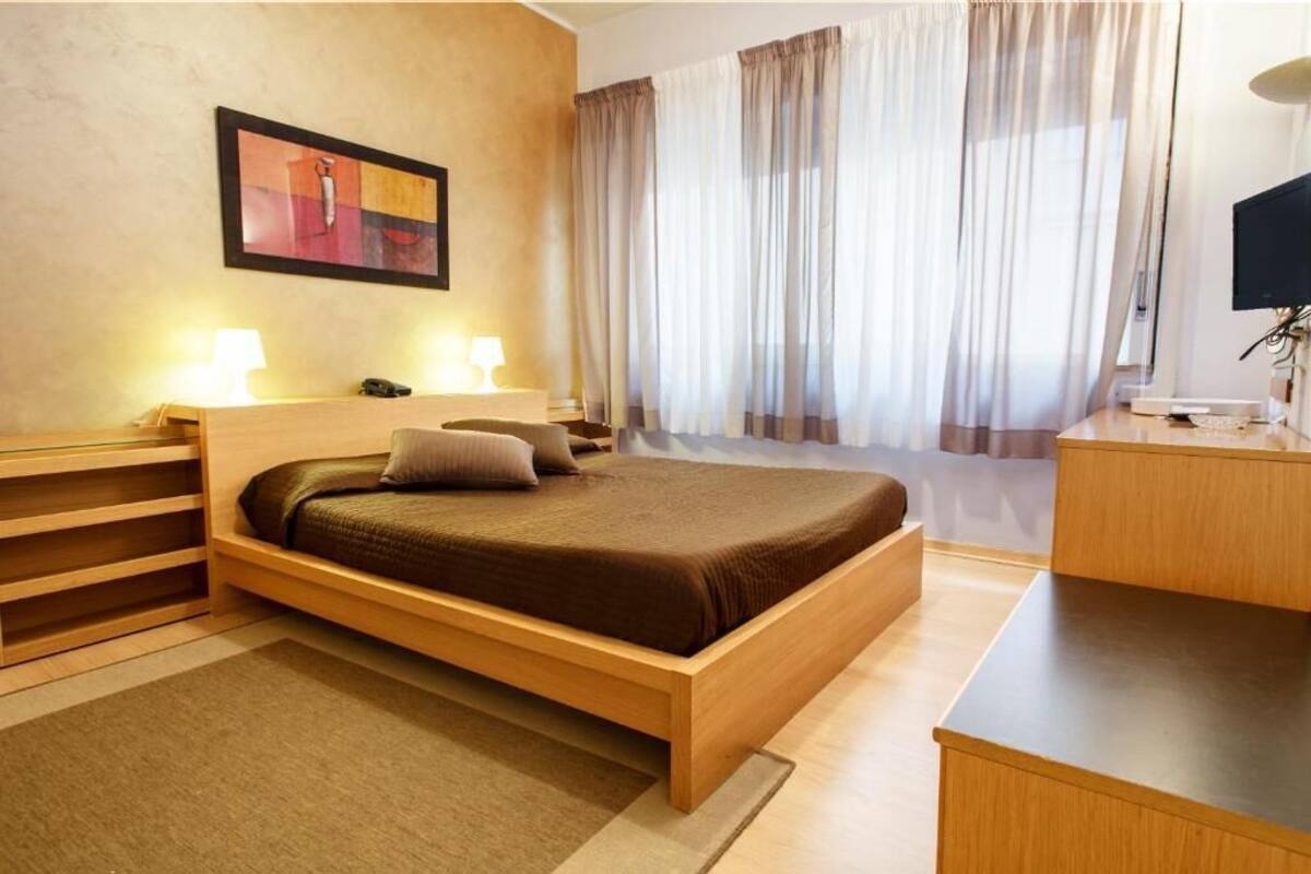Premium bedding, memory foam beds, in-room safe, desk
