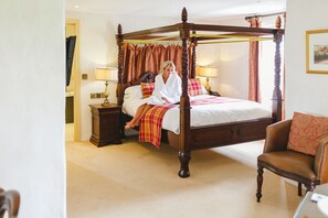 Tower Suite  | Hypo-allergenic bedding, in-room safe, individually decorated
