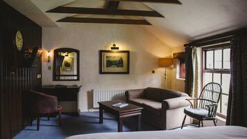 ห้องคลาสสิก, ห้องน้ำส่วนตัว | 1 ห้องนอน, เครื่องนอนป้องกันสารก่อภูมิแพ้, ตู้นิรภัยในห้องพัก