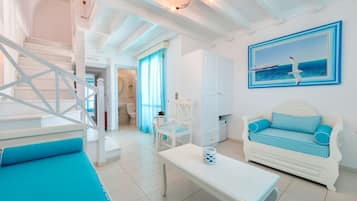 Superior Duplex, Partial Sea View (Melpomene) | 1 bedroom, minibar, in-room safe, individually decorated