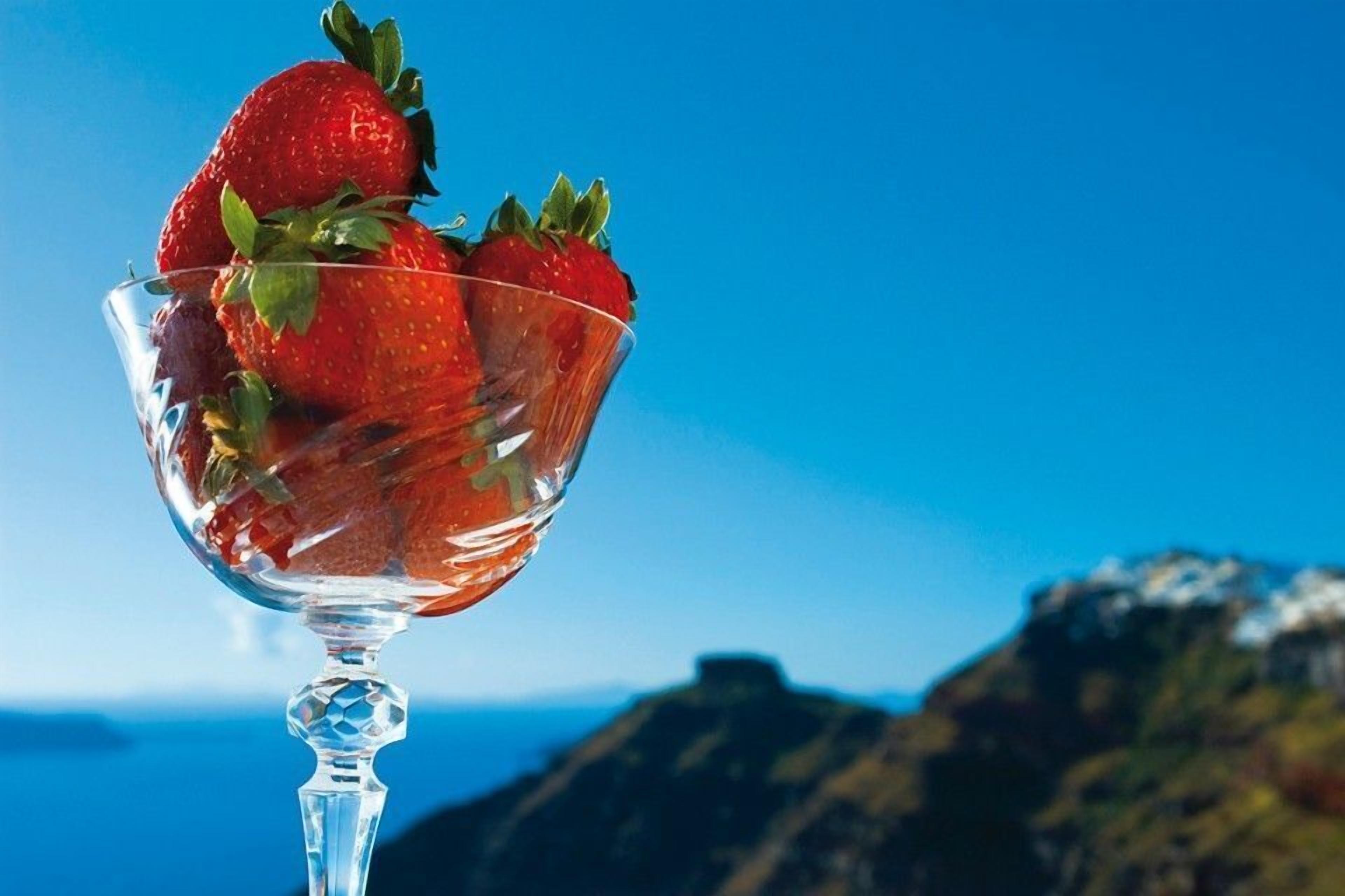 deluxe duplex, hot tub, sea view | 1 bedroom, minibar, in-room safe, individually decorated